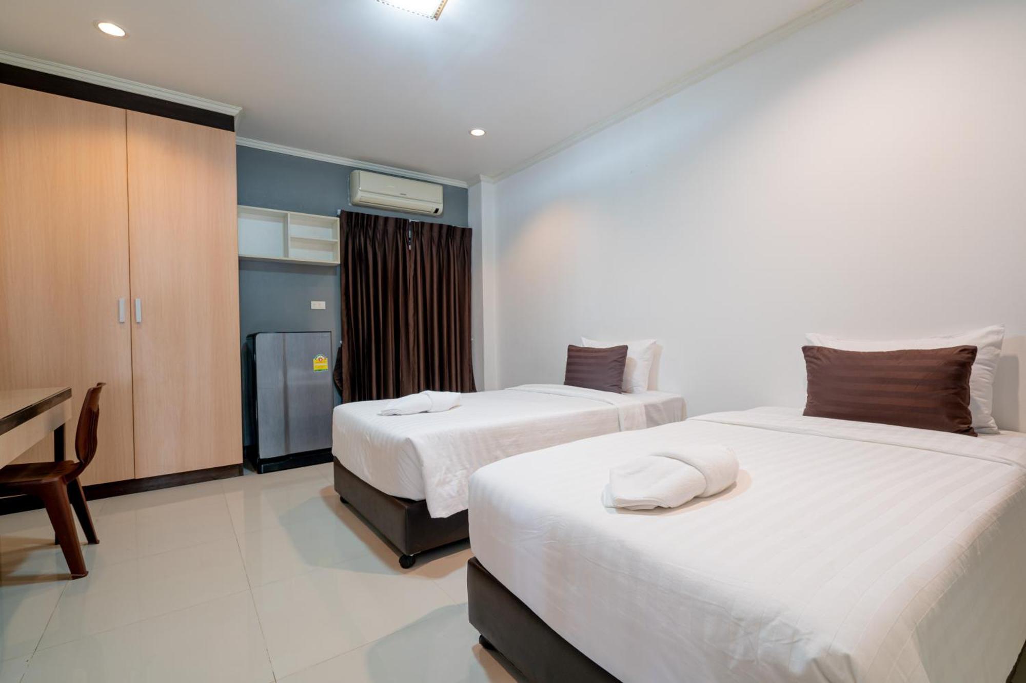 Jt Place Buriram Lägenhet Exteriör bild